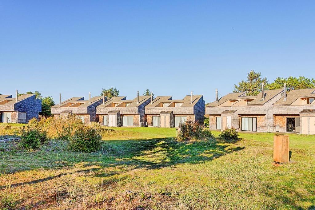 Surfcrest Vacation Homes